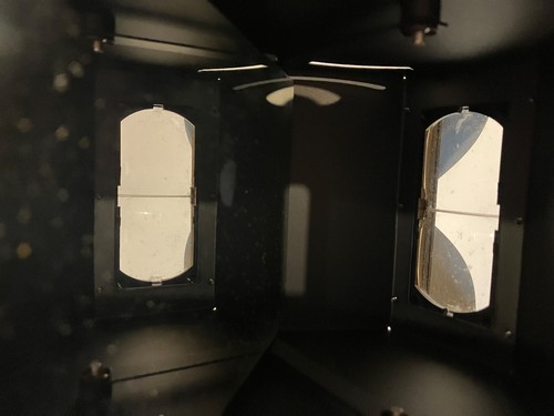 CAMBO C-288 Binocular Viewing Hood: Fits all standard 4X5 View Cameras - Picture 6 of 7