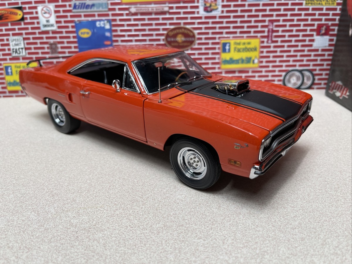 GMP/'70 Plymouthプリムス RoadRunner 1/18 レア！ GMP 1/18 Plymouth Road Runner 1970 The HAMMER Fast & Furious