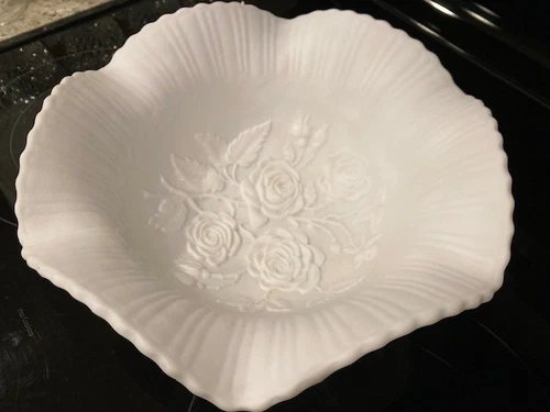 Vintage 10" Milk Glass Three Leg Bowl With Roses
