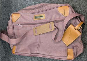 Vintage Pan Am Travel Bag Mauve Pink Carry On Shoulder Bag Airline Retro 16"