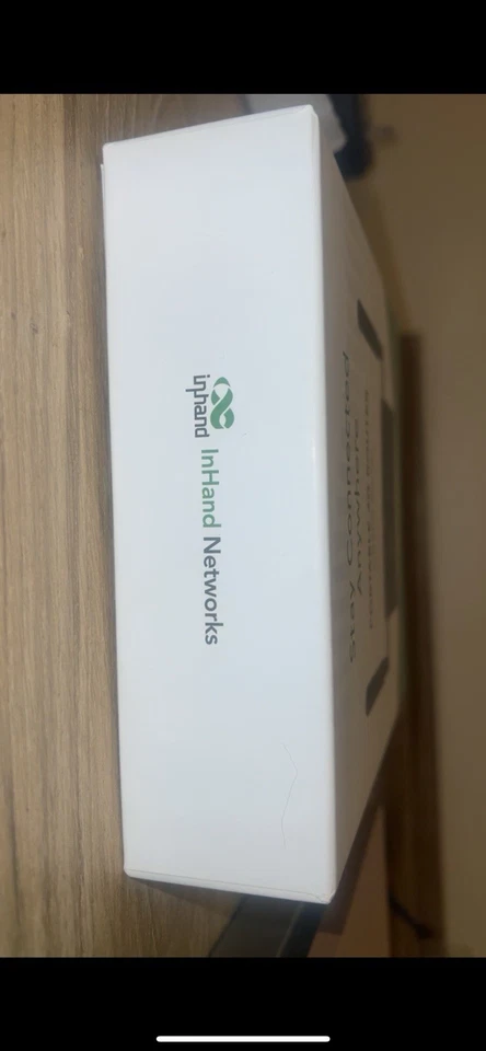 InHand CR202 4G LTE Portable WiFi Router Pocket Hotspot New Open Box Unlocked - Image 4 of 4