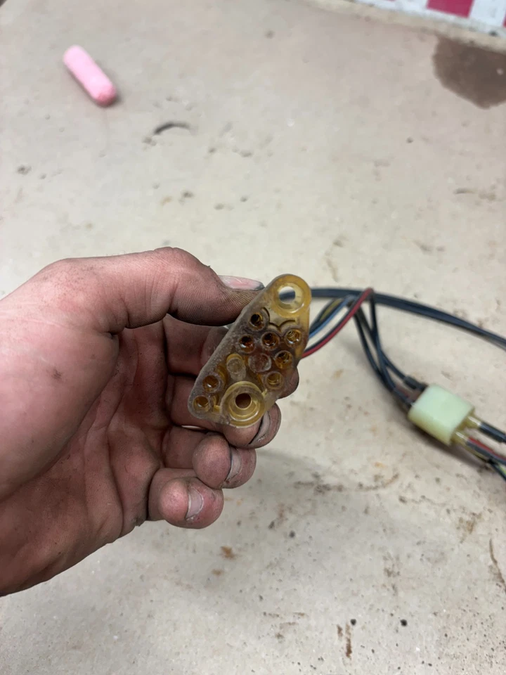 1980 - 1986 F150 F250 F350 BRONCO 空调/调混合门活动软管真空线 XLT — 第 2/4 张图片