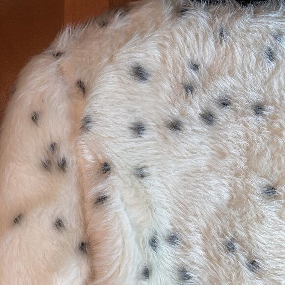 Fully lined vintage 70's faux Dalmatian fur teddy jacket