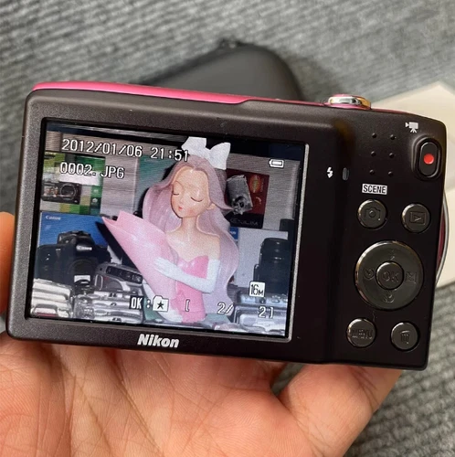 Nikon COOLPIX S3300 16MP Compact Digital Camera 6x Optical Zoom Pink English - Picture 2 of 7