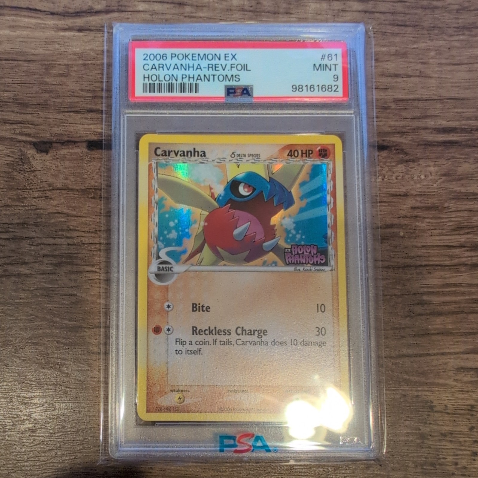 EX Holon Phantoms 61 Carvanha Reverse Foil PSA 9