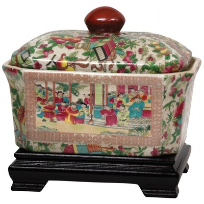 8'' Rose Medallion Porcelain Covered Jar