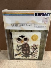 New 1977 Bernat Hi-Lo Latch Hook Kit Night Watchman 18" x 22" Owl MCM 70s C39