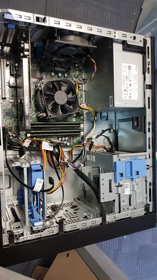 READ! Dell Precision T1700 Intel Xeon E3-1241 v3 24GB No HDD Quadro k2200 GPU - Image 4 of 4