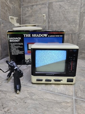 1989 Vintage Magnavox BH3907 Mini TV 4.5” (Black/white) w/ Stand