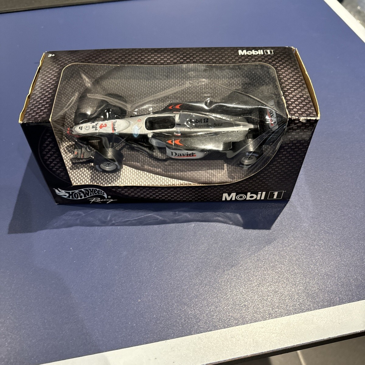 West McLaren Mercedes ミニカー シルバー Mclaren Mercedes David Coulthard F1 Model 1:24 Hot Wheels Racing