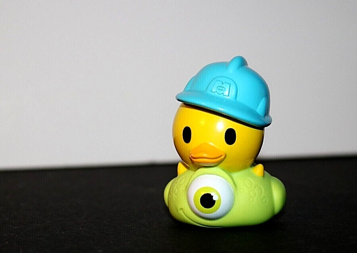 a LOT of Disney DUCKZ, DC Comic Ducks, & more 30+ Rubber Duckie