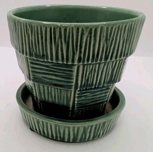 Vtg 1950s McCoy Green Basket Weave 5" Flower Pot Planter w Attached Saucer