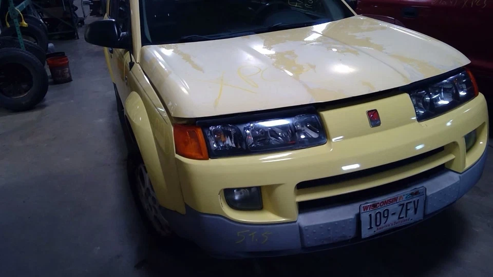 (LOCAL PICKUP ONLY) Windshield Glass Fits 02-07 VUE 4355544 - Image 2 of 4