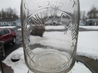 TREQ Milk Bottle Greenville Dairy Greenville NY GREENE COUNTY 1947 Deposit Band