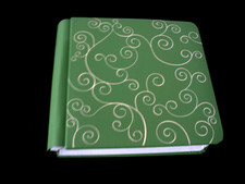 Creative Memories Green Everlasting 7" x 7" Scrapbook Album 12 Pages Spargo