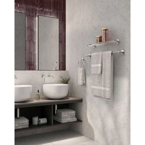 Soporte de papel higiénico de un solo poste Locke 5463, níquel satinado Foto 2 de 3