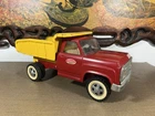 Vintage 1970s TONKA Pressed Steel Red & Yellow 14" Mighty Dump Truck Model 13190
