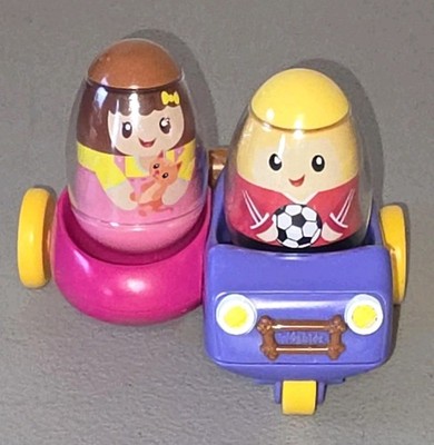 Playskool Hasbro Weebles Wobble Go Cart Side Car 2 Weebles 2009 Purple Pink 3pcs