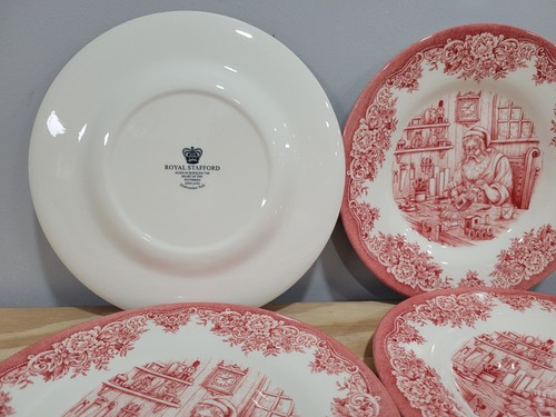 Royal Stafford Santa's Workshop Red 8" Salad Plates - Set of 4 - Picture 6 of 6
