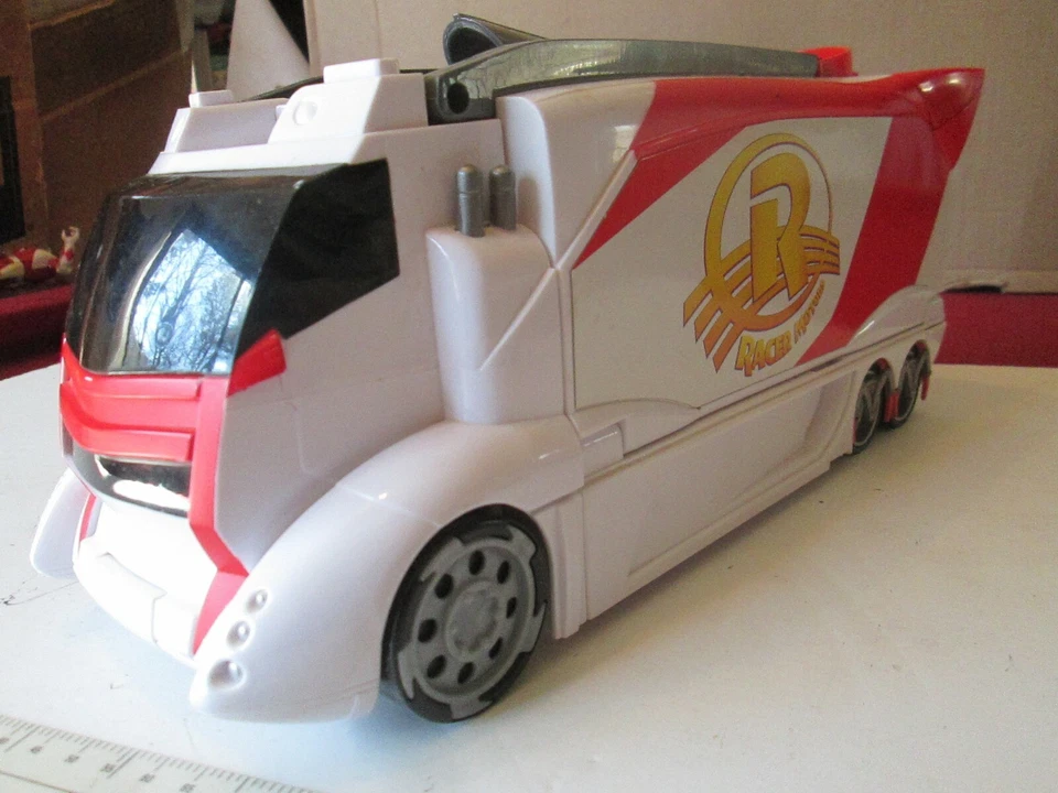 Camión de motor Toys Speed Racer M 4210 Transporter falta puerta trasera  Foto 2 de 4