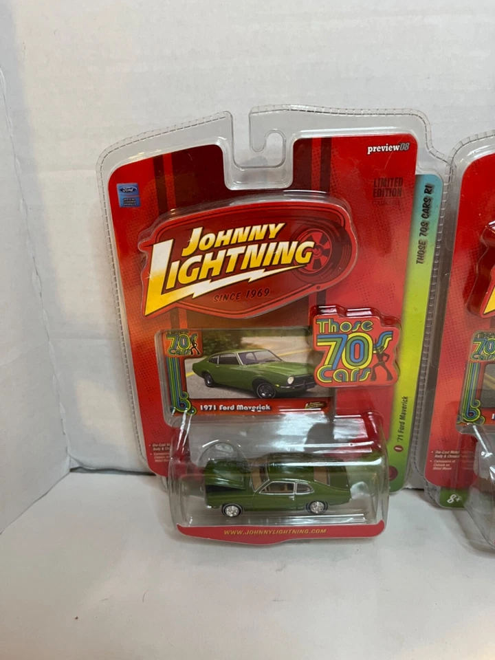 Литая модель Johnny Lightning (1971 Ford Maverick, Chevy Vega, 1966 Pontiac GTO) 1:64 - Изображение 2 из 4