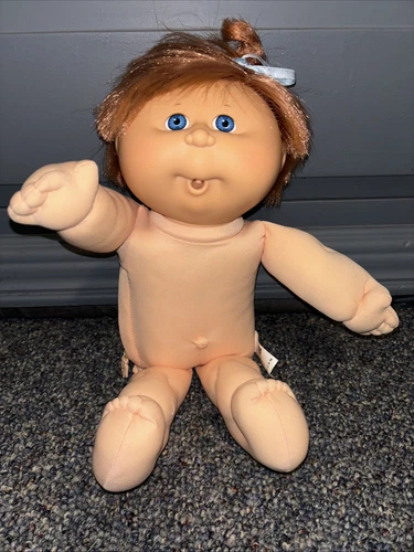Vintage 1991 Hasbro Cabbage Patch Kids / Doll  “ CPK My Own Baby Doll “ CPK