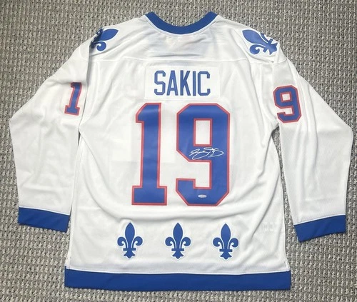 Joe Sakic Quebec Nordiques Signed NHL Hockey Jersey Upper Deck Authenticated