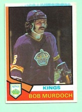 (1) BOB MURDOCH 1974-75 O-PEE-CHEE  # 194 KINGS ROOKIE PRINT ERROR (M6714)