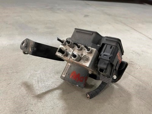 2012 Ford Mustang ABS Anti Lock Brake Pump Module Assembly OEM - Picture 9 of 21