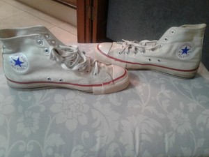 converse chuck taylor 90s