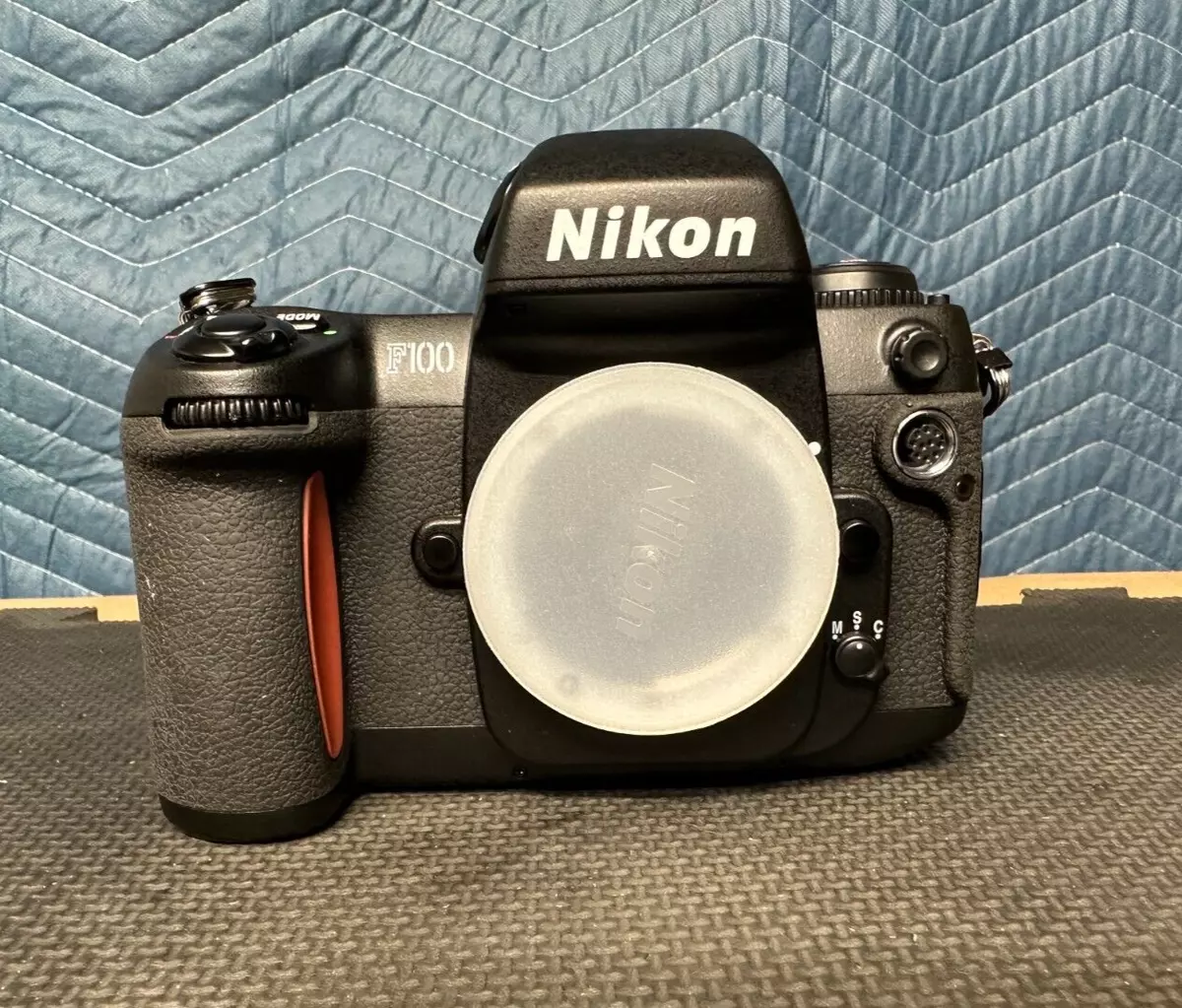 Nikon F100-