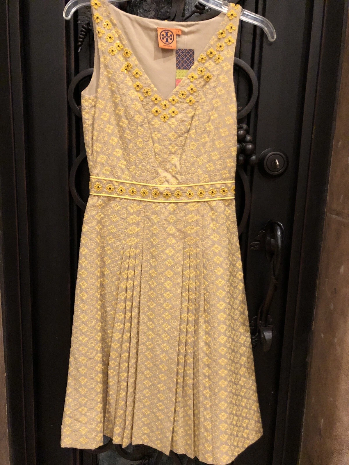 ABITO TORY BURCH LEENA RICAMATO IMPREZIOSITO GIALLO PANNA TG 0 NUOVO CON ETICHETTE