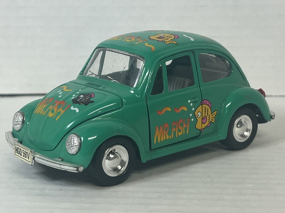 Mr. Fish Volkswagen New Beetle Bug SS5702 Green Teal Diecast Model