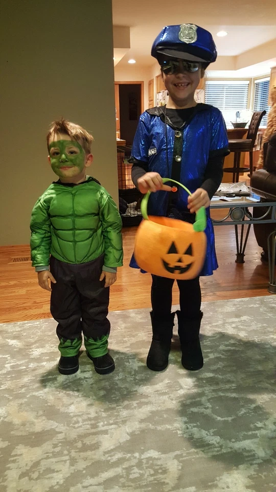 Детский костюм Marvel Avengers Hulk — мышечная грудь — б/у - Изображение 4 из 4