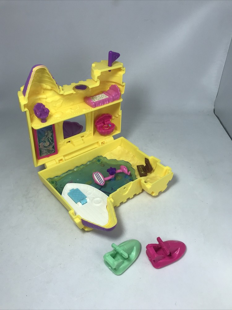 Polly Pocket World Surf 'N' Sandventure Sand Castle Compact Micro Playset!
