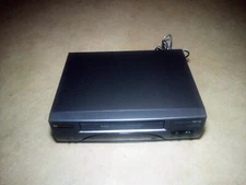 White-Westinghouse VCR VHS PLAYER/RECORDER TESTED GOOD (NO REMOTE) VGC WVCR-8014
