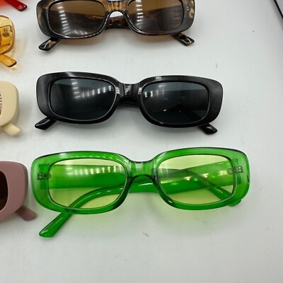 Box Of 10 Trendy Sunglasses Assorted Colors Styles Unisex  display picture 3