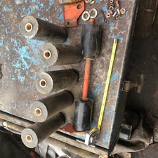 SIMPLICITY MOWER DECK 48 1690272 OEM ORIGINAL PAINT ROLLER ASSEMBLY