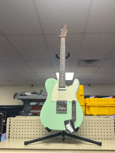 Fender 2017 Limited Edition American Professional Telecaster Solid R (TDW037453)