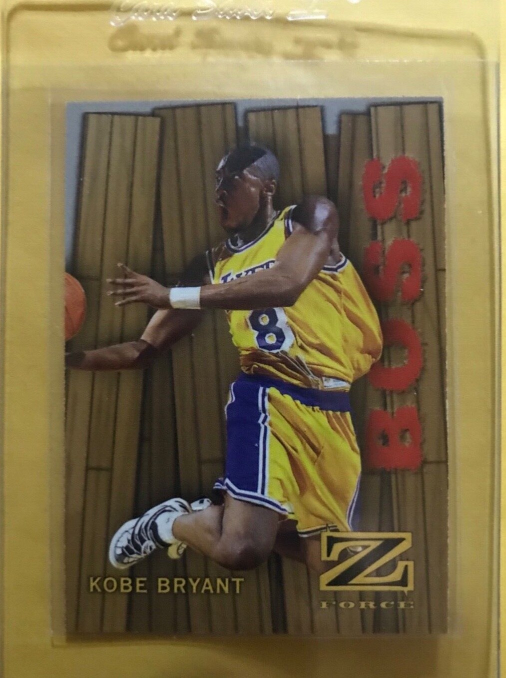 1997-98 SkyBox Z-Force - Boss #3 Kobe Bryant