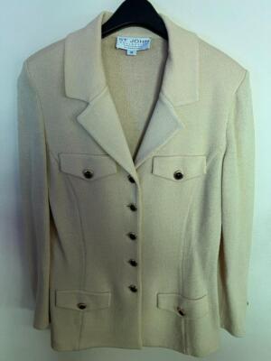 St. John Collect Butter/Beige Skirt Suit - EUC Cond with 1 small hole, Size  10