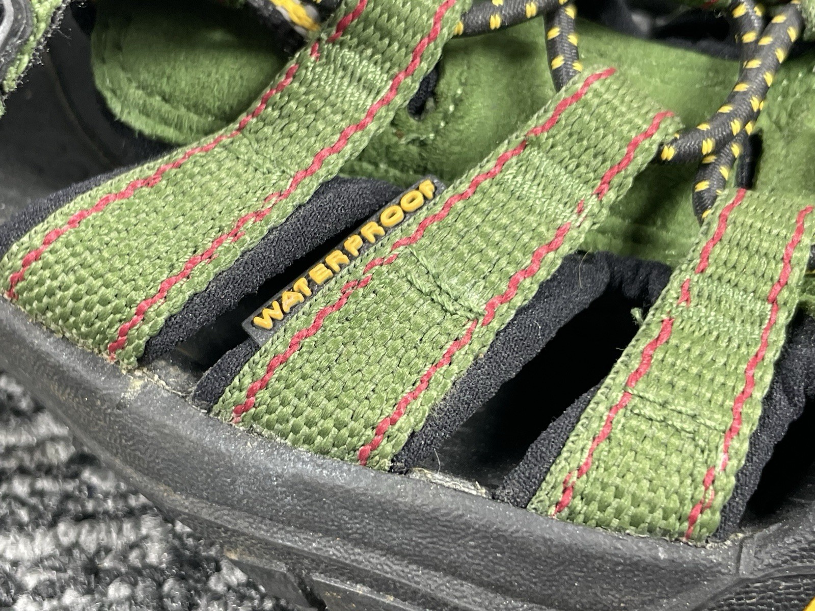 ? Scarpe impermeabili sandalo Keen Newport H2 verde militare • bambini ragazzi taglia 10