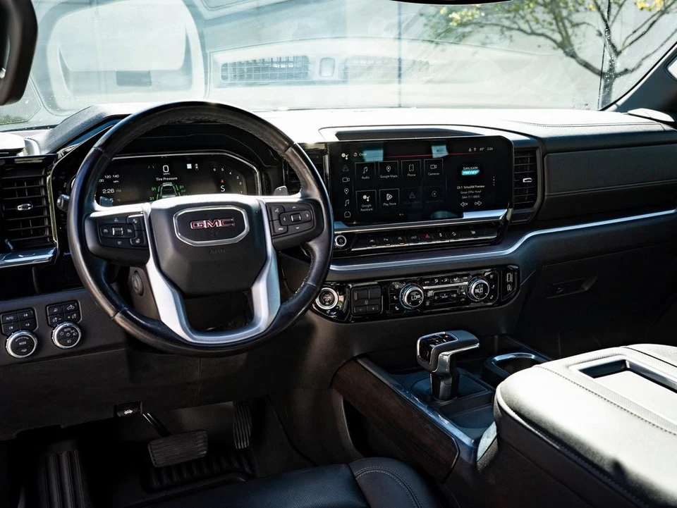 2022 GMC Sierra 1500 SLT - Image 4 of 4