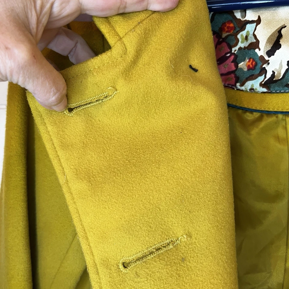 Женская куртка Steve Madden Peacoat средний размер на пуговицах горчичный желтый опрятный цвет - Изображение 4 из 4