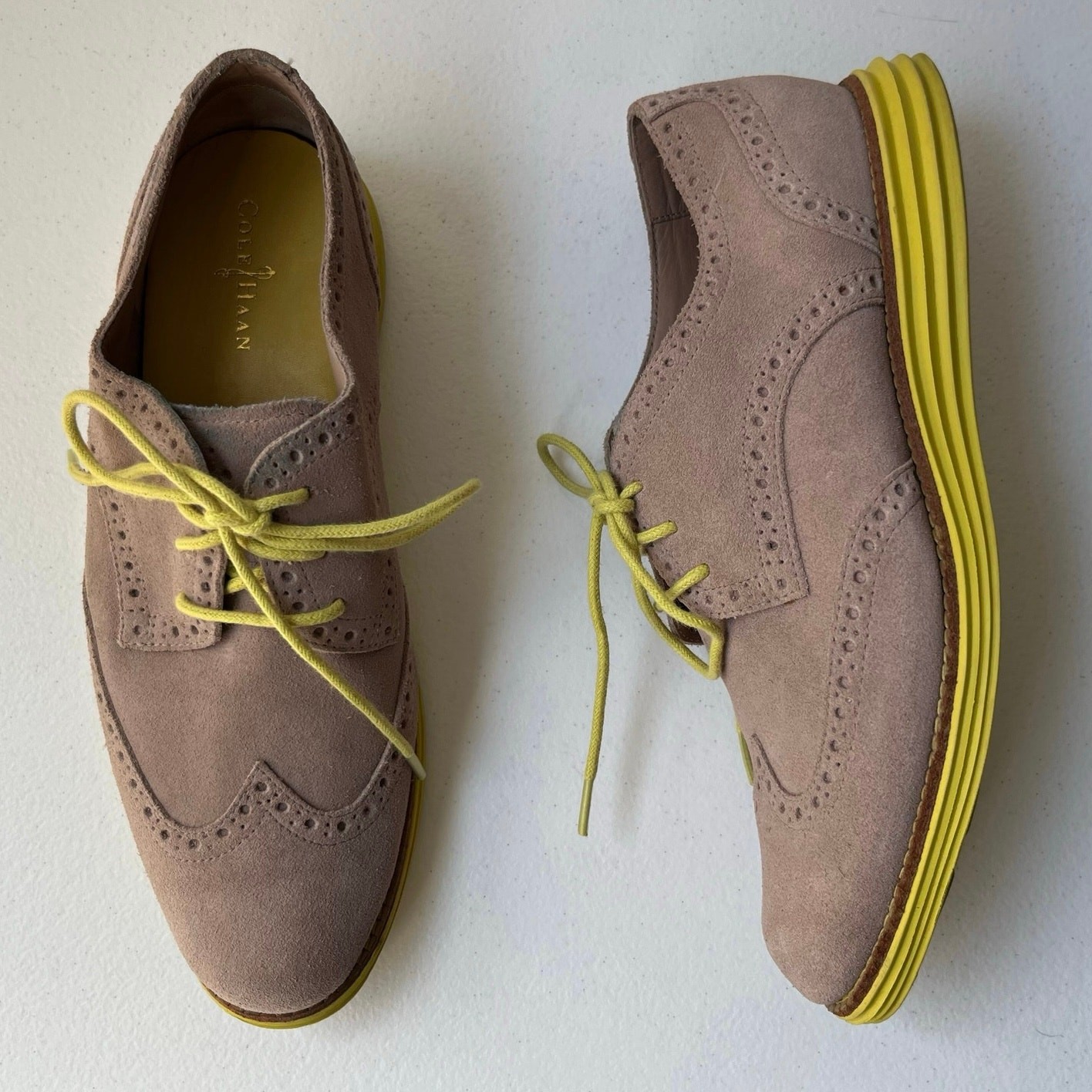 Cole Haan Alisa Lunargrand Wingtip Oxfords Women's 7.5 Tan Neon Suede Preppy