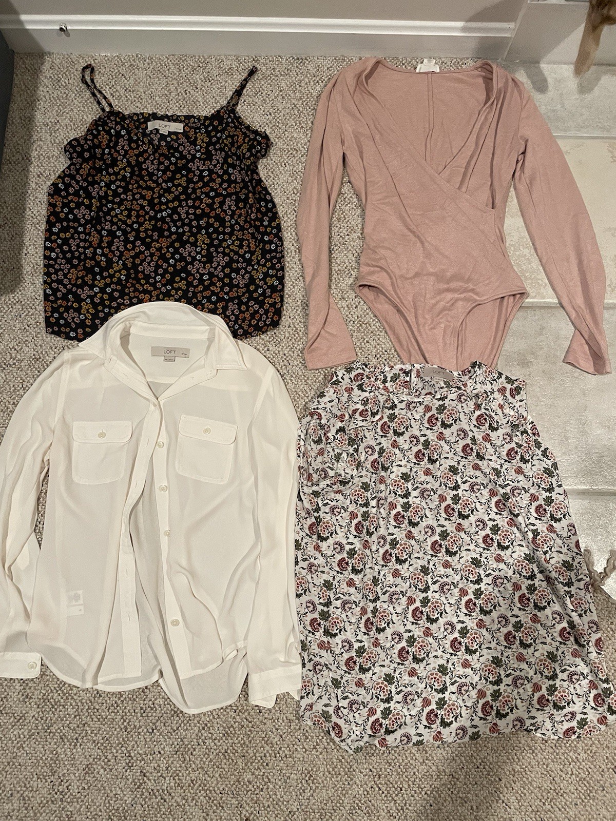 Set Of 4 Ann Taylor Loft Tops Blouses Tank Tops Long Sleeve Women’s Size XS/S