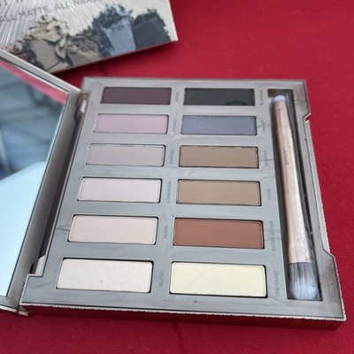 Urban Decay Naked Ultimate Basics Eyeshadow Palette New 12 Discontinued READ