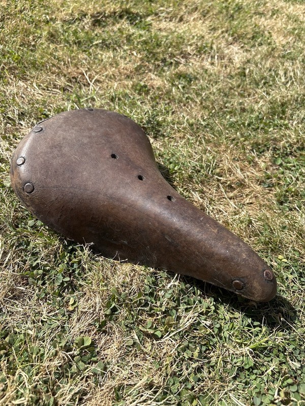 Brooks B15 Champion Brown Saddle