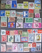 World stamps USED Lot of 100, Mix of vintage, Modern, large and small, Bargain