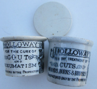 Pair different size & address HOLLOWAYS OINTMENT GOUT RHEUMATISM ointment pots